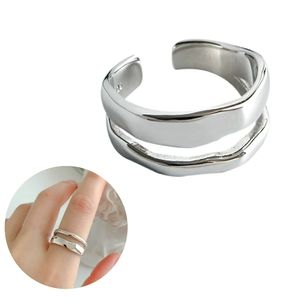 🎉3/$10 *S A L E*🎉Silver Ring Size Medium (US 6)